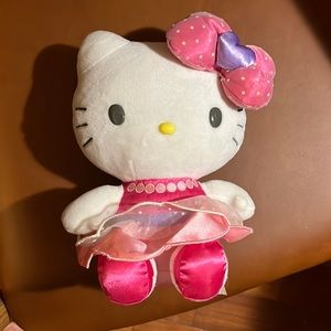 Hello Kitty stuffie